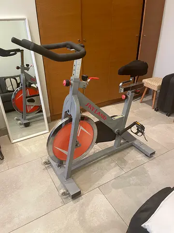Grey and red Spinning bicycle
