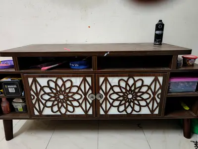 Decorations tv table