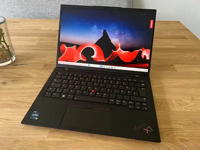 X1 Carbon (touch) 12th GEN i7 - 32gb ram - Lenovo Thinkpad Slim Ultrabook Laptop year 2024