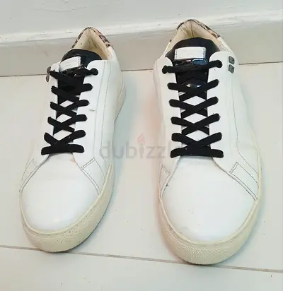 Kurt Geiger London Stylish White Sneakers for Sale