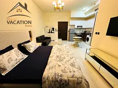 *GYM*POOL*PARKING @LUXURY FURNISHED **STUDIO ** FULL FAMILY BUILDING