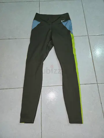 Nike Sports Tights for Active Workouts