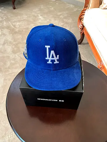 New era mlb LA Dodgers side patch size 7