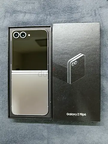 SAMSUNG GALAXY ZFILP6 512GB STORAGE
