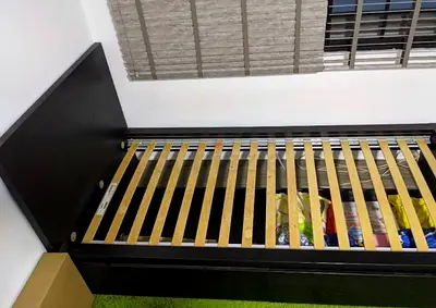 Single bed frame