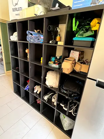 Huge shelves and corner shelves