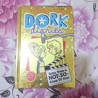 Dork Diaries: Tales from a Not-So-Glam TV Star