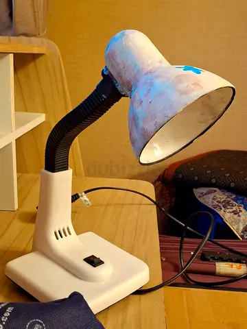 Study lamp