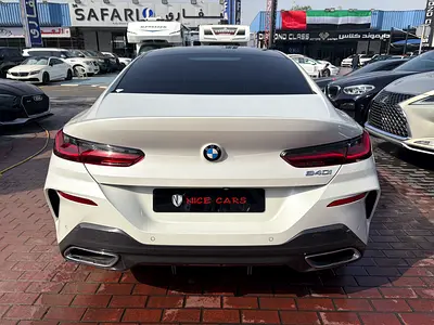2020 BMW 8-SERIES — фото 6
