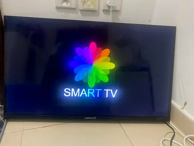 Smart TV for Sale - Great Condition!