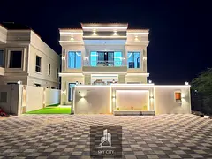 For sale directly from the owner: a villa with a high-end finish, directly opposite a park, in a pri