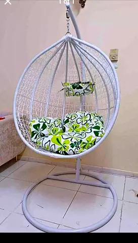Stylish Hanging Egg Chair with Cushions