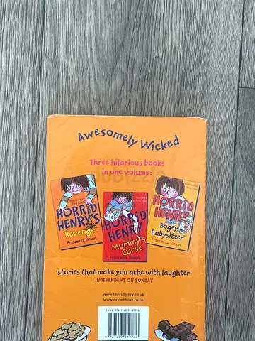 A Triple Treat of Horrid Henry: 3 Books in 1