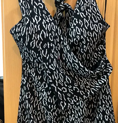 Chic Leopard Print Short Dress