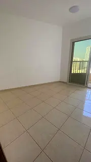 One bedroom and living room in Al Ghwair with a balcony, spacious areas, clean bathroom, payment fac