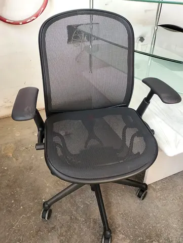 Knoll Chad wick task office chair for sale