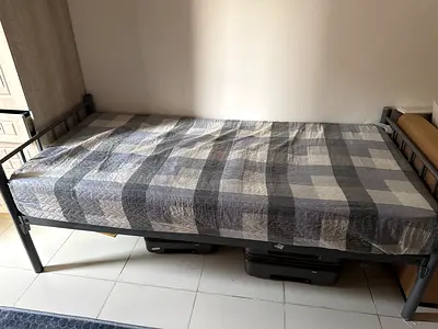 Single bed with mattress