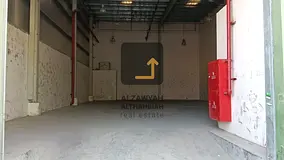 “Warehouse for Rent in Prime Al Sajaa Industrial Area – 3,400 sq.ft with 10 KV Power”