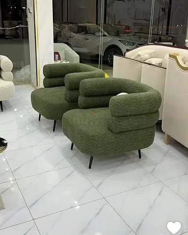 Chic Green Accent Chairs - Modern Comfort for Your Space