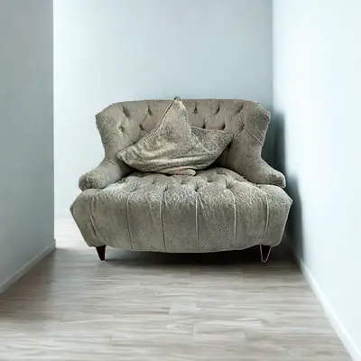 Luxury and Cozy Plush Armchair