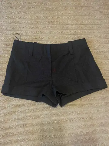 Women’s Louis Vuitton shorts, size 44