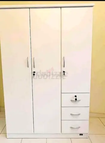 Spacious and Stylish White Wardrobe for Sale
