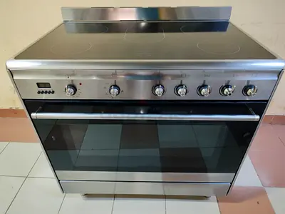 Smeg brand  latest model electric cooker 90cm for sale