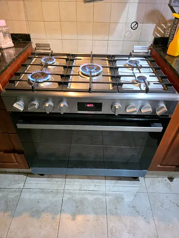 Bosch Gas Stove Series 6 Model Full Gas Digital Size 90cm Width 60cm Depht