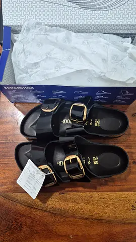 Brand new Birkenstock Arizona Big Buckle