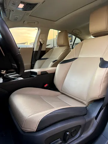 صورة مصغرة 9 لـ 2021 Lexus ES-SERIES