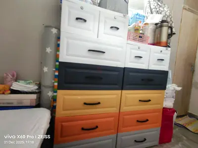 Plastic drawers