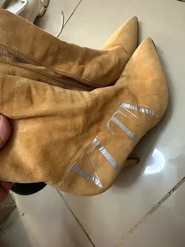 Valentino Suede Heels with Zipper size 35-36 pre loved