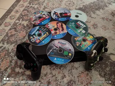 PS4 in Excellent Condition + 2 Controllers + 8 Games”/PS4 بحالة ممتازة + ذراعين + 8 ألعاب | PS4
