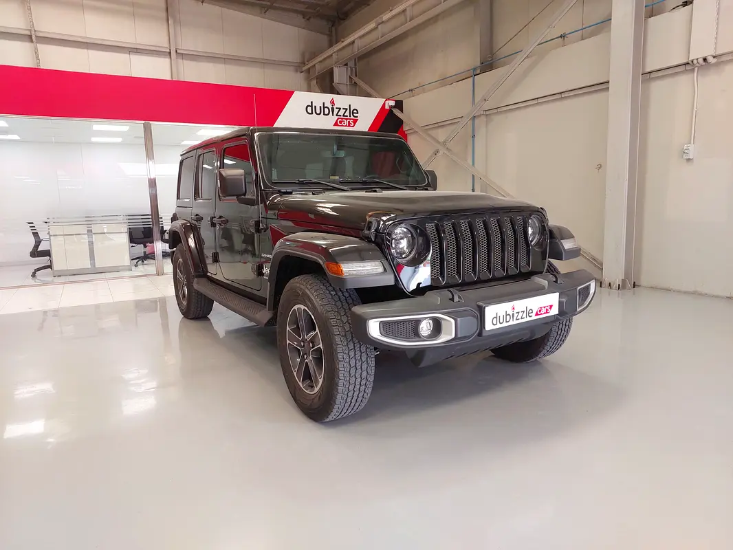 Jeep Wrangler Unlimited 2023 — photo 1 of 14
