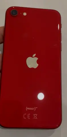 Apple iPhone SE (Red) - Excellent Condition