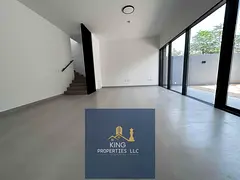3bedroom townhouse available for rent in Massar robinia cluster