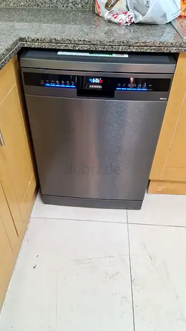 Siemens iq 300 dishwasher 3 rakes with wifi system