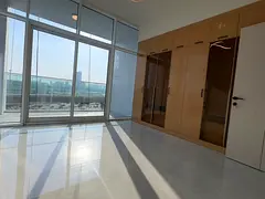 Spacious 2BR | Middle Unit | Multiple Optios