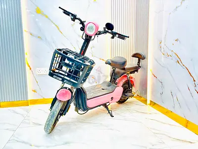 Electric Scooter for Urgent Sale Slightly Used Pink