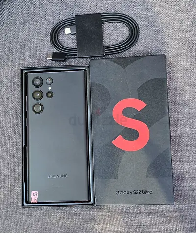 Samsung Galaxy S22 Ultra - Unlocked  In Great Condition