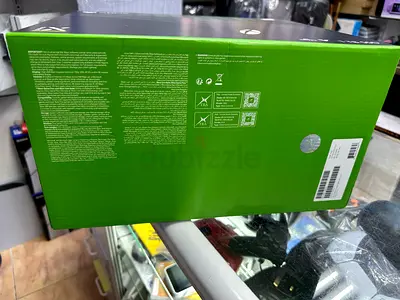 XBOX X SERIES X LIKE NEW WELL CONDITION