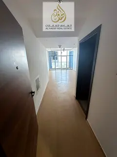 One-bedroom apartment, first inhabitant, with a wonderful view and super deluxe finishing, annual re