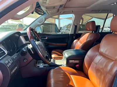 2012 Lexus LX-SERIES thumbnail 9