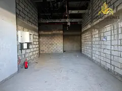 LAGOON FACING SHOP - TIME TO GRAB THE OPPORTUNITY