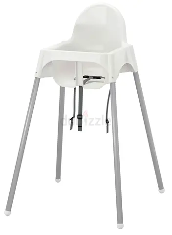 Modern High Chair for Easy Feeding