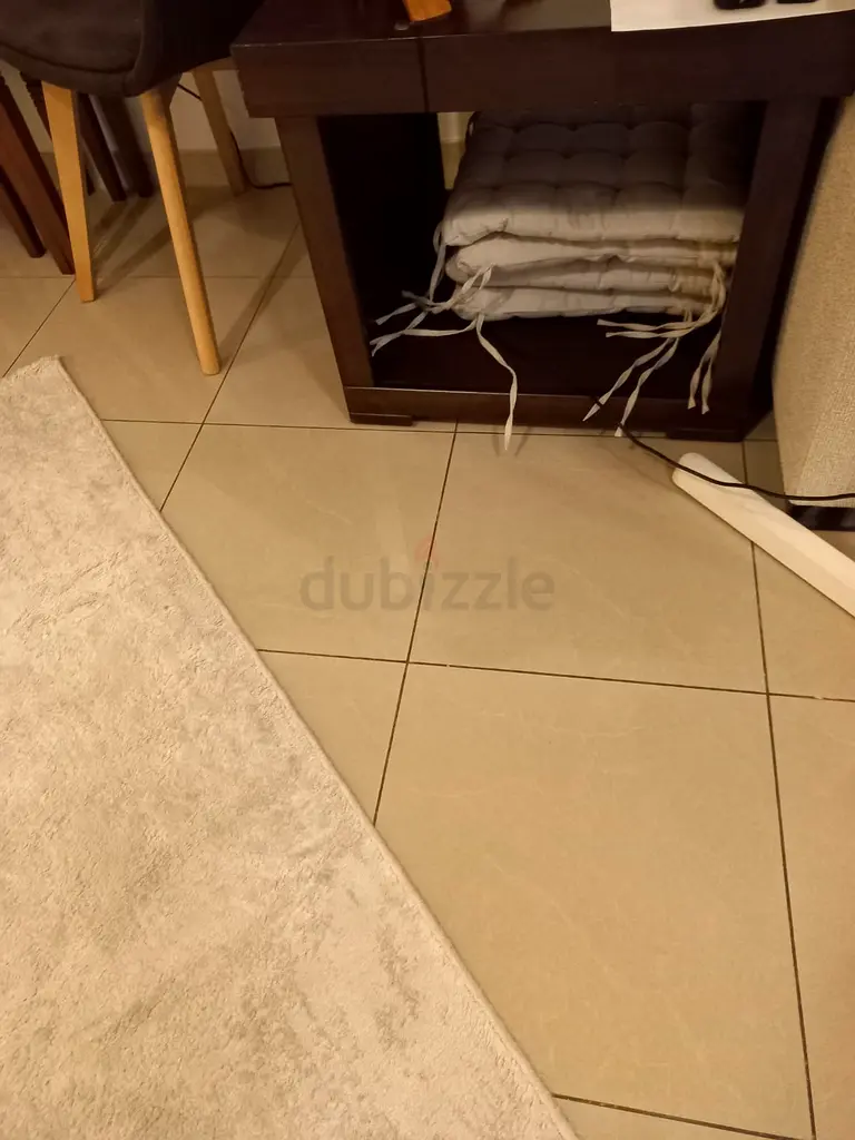 طاولة جانبية خشبية × ٢