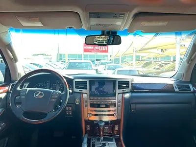 2012 Lexus LX-SERIES thumbnail 15