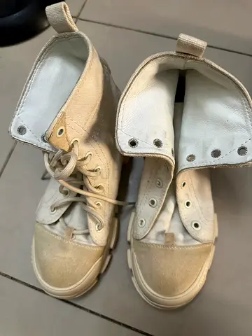 Gucci Cream High-Top Sneakers size 35/36