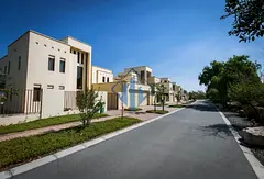 3 Bedroom Townhouse | Beachfront Living