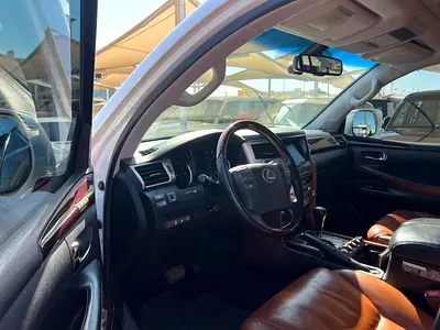 2012 Lexus LX-SERIES thumbnail 8